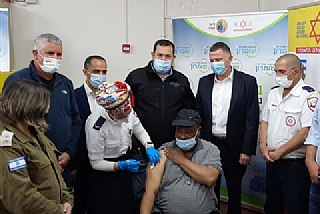 Vaccinations for employees from the Palestinian Authority